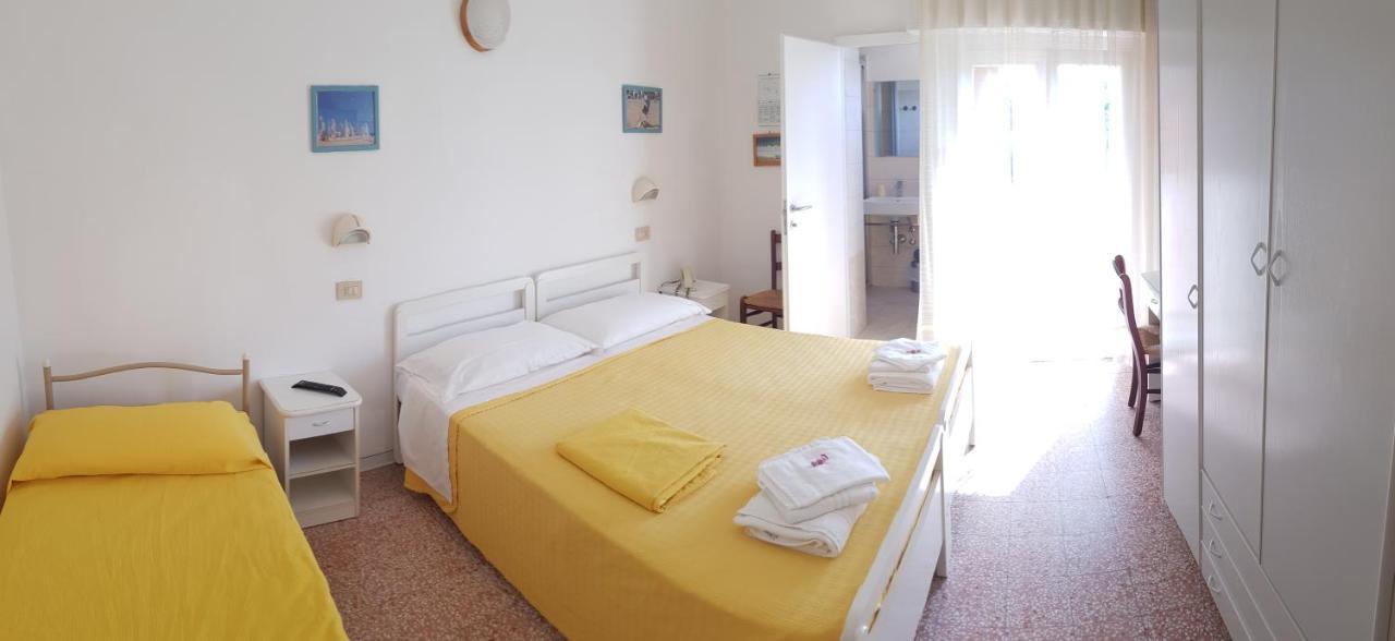 Hotel Le Pleiadi Bellaria-Igea Marina Eksteriør billede